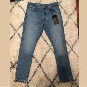 Super cute Levi jeans